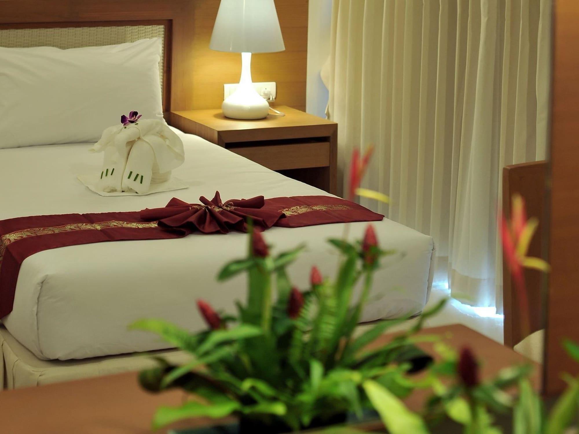 Princess Seaview Resort & Spa - Sha Plus Karon Exterior photo